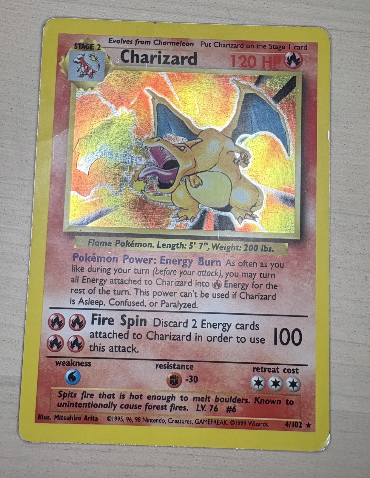 Charizard 4/102 Base Set Holo Rare Pokemon Card Charizard 4/102 Base Set Holo Rare Pokemon Card