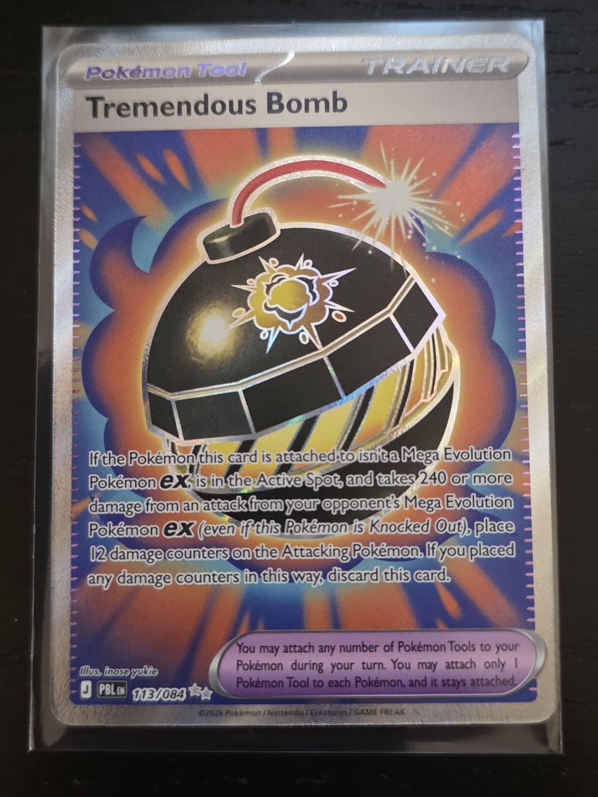 Tremendous Bomb 113/084 Me05: Pitch Black Holo Tremendous Bomb 113/084 Me05: Pitch Black Holo