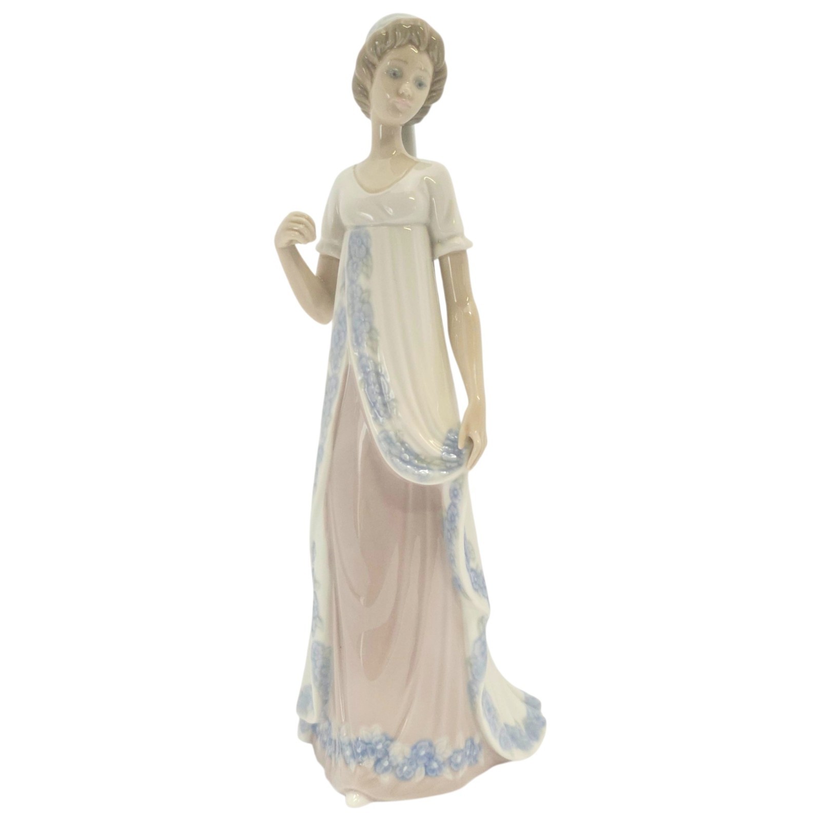 Vtg. Lladro Viennese Lady #5322 Porcelain Figurine Missing Parasol Spain 10\