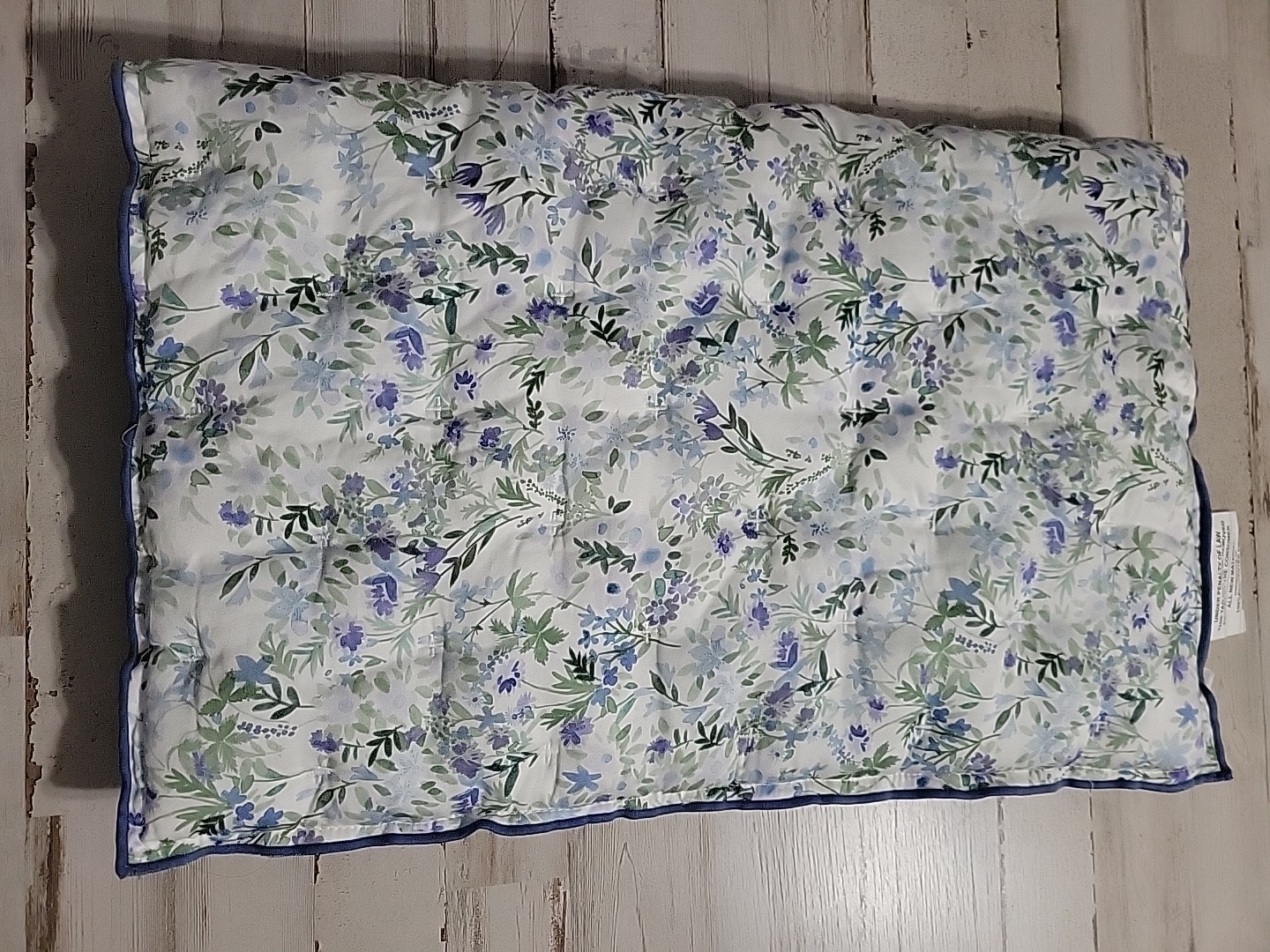 Pottery Barn Teen AERIN Floral Reversible Standard Sham Pottery Barn Teen AERIN Floral Reversible Standard Sham