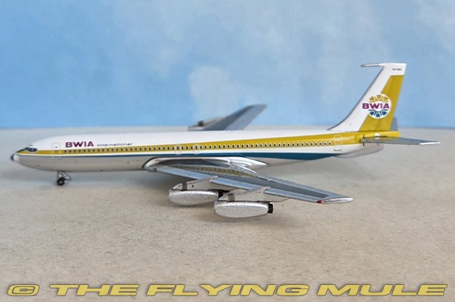 AeroClassics 1:400 707-420 BWIA 9Y-TDQ