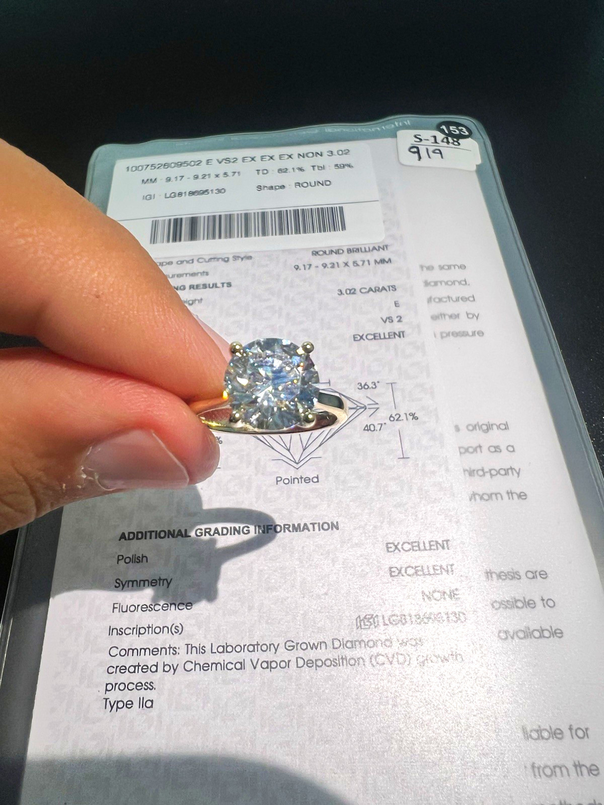 YELLOW GOLD RING SIZE 6.5 WITH 3 CT ROUND IGI CERTIFIED LAB GROWN DIAMOND VS2 E YELLOW GOLD RING SIZE 6.5 WITH 3 CT ROUND IGI CERTIFIED LAB GROWN DIAMOND VS2 E