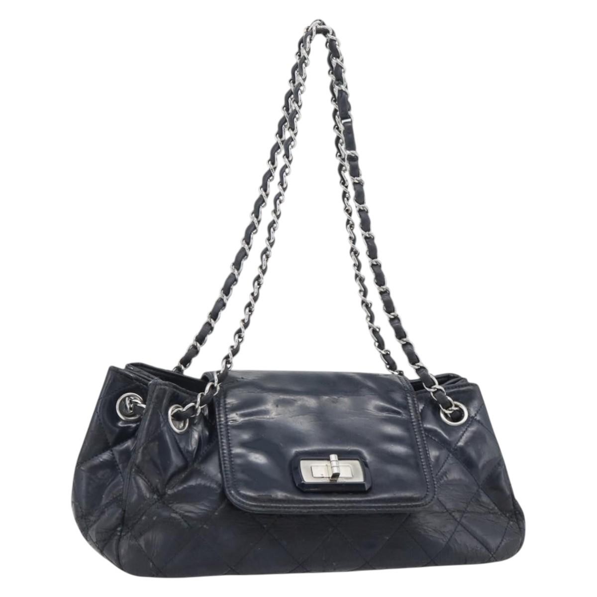 CHANEL Matelasse Chain Purse Bag Patent Leather Navy Silver CC Auth bs35340