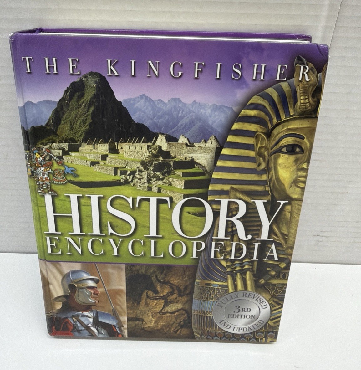 The Kingfisher History Encyclopedia (Kingfisher Encyclopedias) - Used The Kingfisher History Encyclopedia (Kingfisher Encyclopedias) - Used
