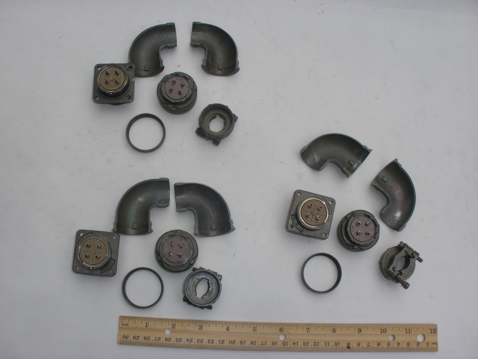 USED - Amphenol Connector Lot #4 - 4 Pin Mating Pairs