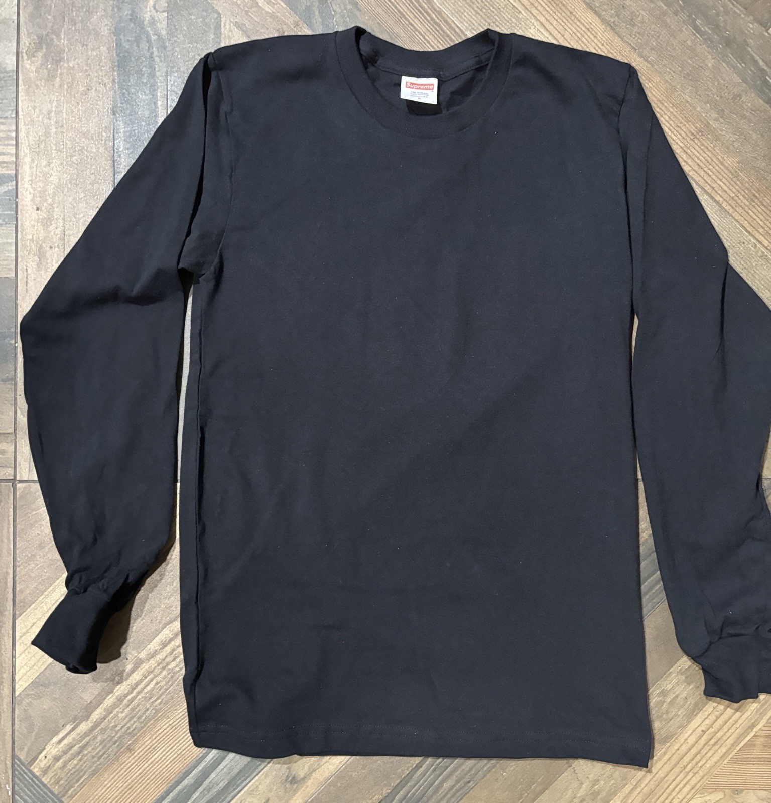 (200 SHIRTS)Wholesale Black Long Sleeve T-Shirts – Medium– Bulk Lot