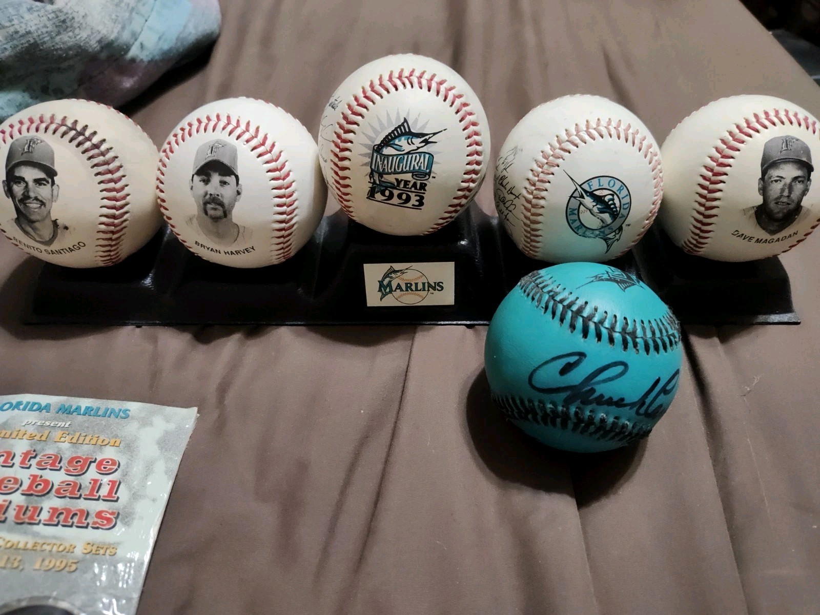 Vintage 1993 Florida Marlins Inaugural Year Ball Set *ONE SIGNED CHUCK CARR*