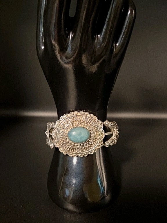 Vintage 925  Sterling silver Turquoise Cuff  Adjustable  bracelet 