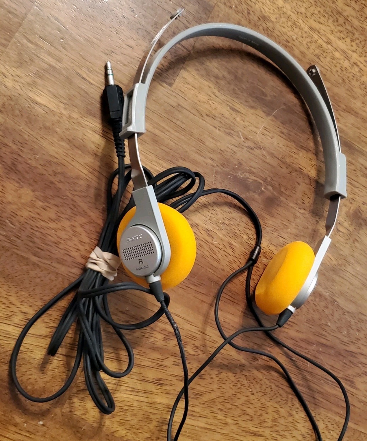 Vintage Sony MDR-3L2 Dynamic Stereo Headphones for TPS-L2 Walkman TESTED WORKING