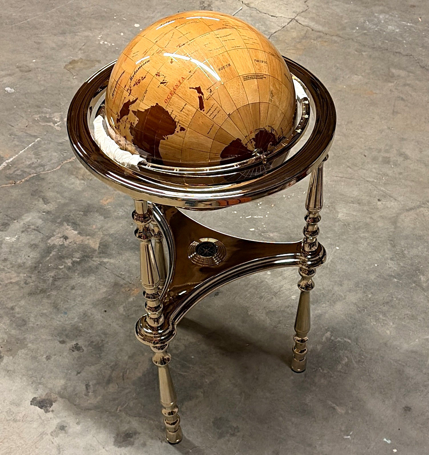 Pristine Vintage 1989 Alexander Kalifano Wood Inlay World Globe