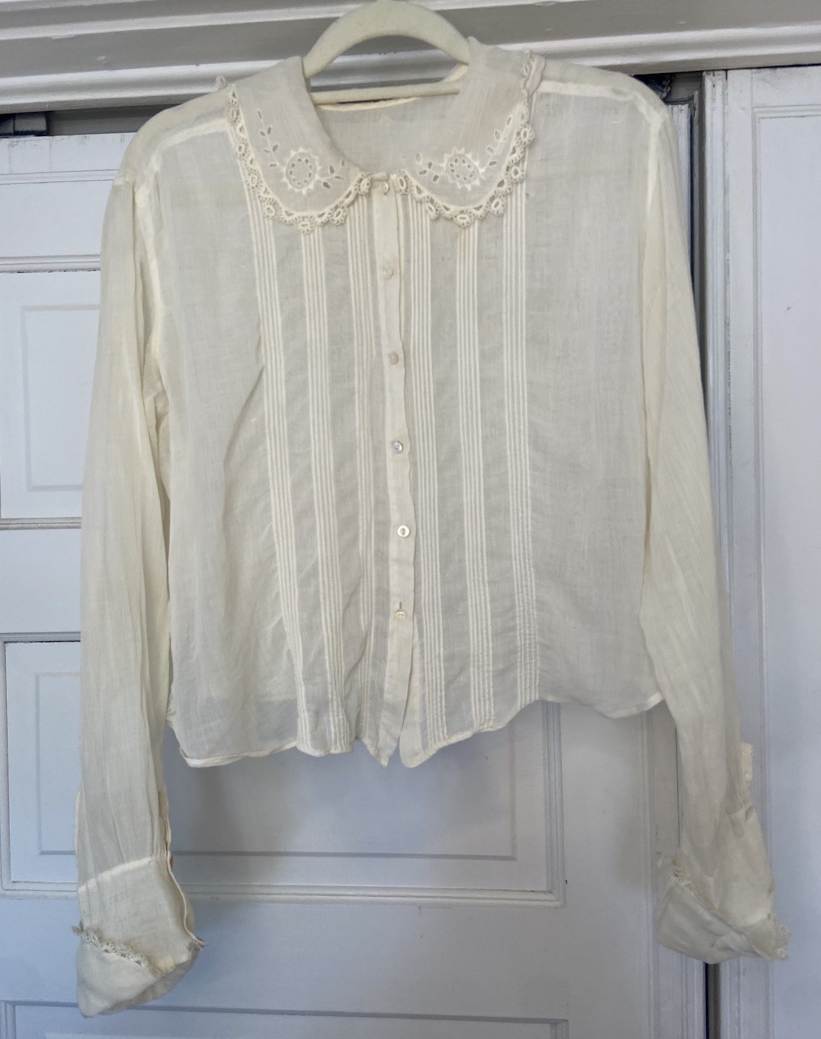 Antique 1930s Sheer Lawn Blouse Victorian Revival Sz 44