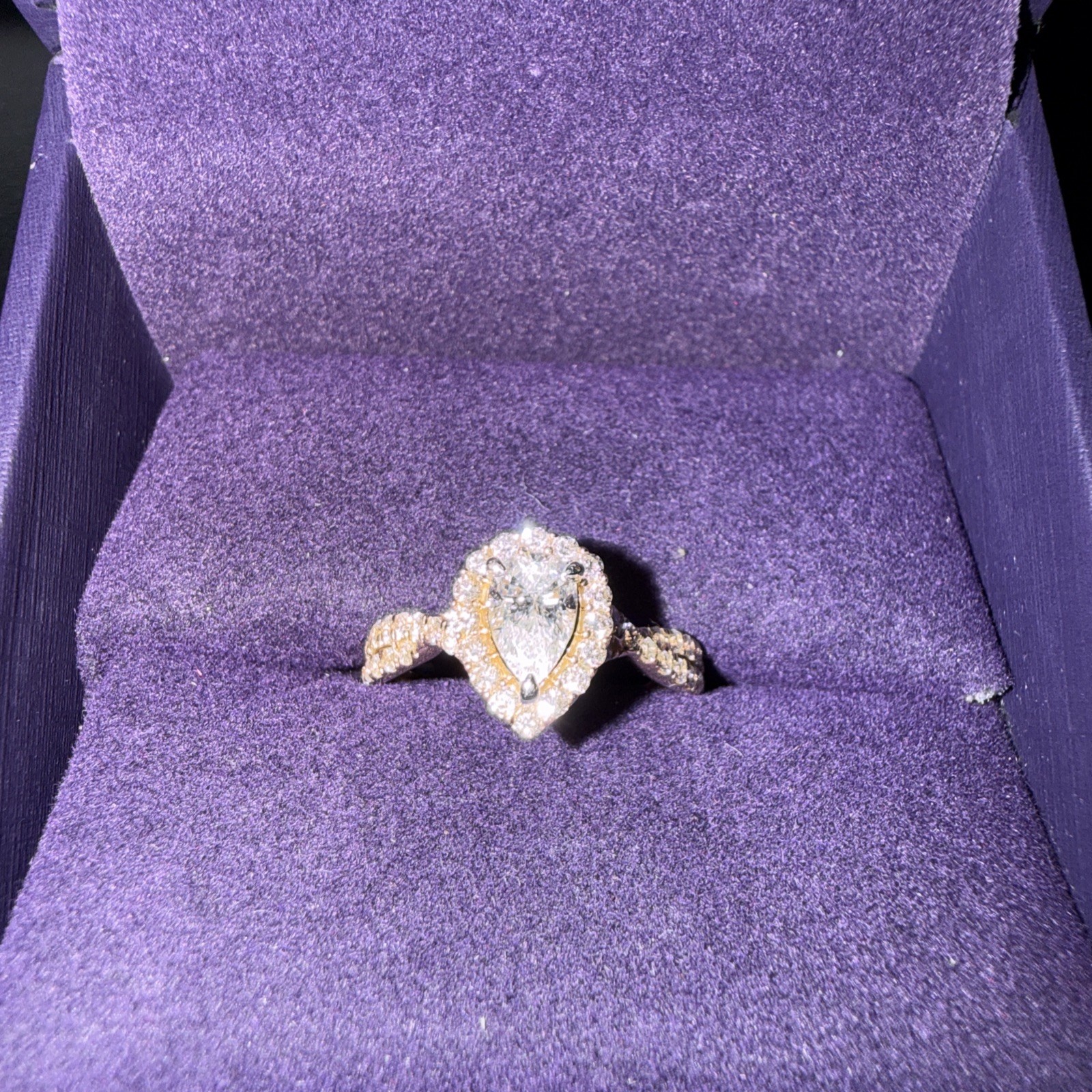 Zales 1 CT Pear-Shaped LabGrown Diamond Crossover Shank Engagement Ring 14K Gold Zales 1 CT Pear-Shaped LabGrown Diamond Crossover Shank Engagement Ring 14K Gold
