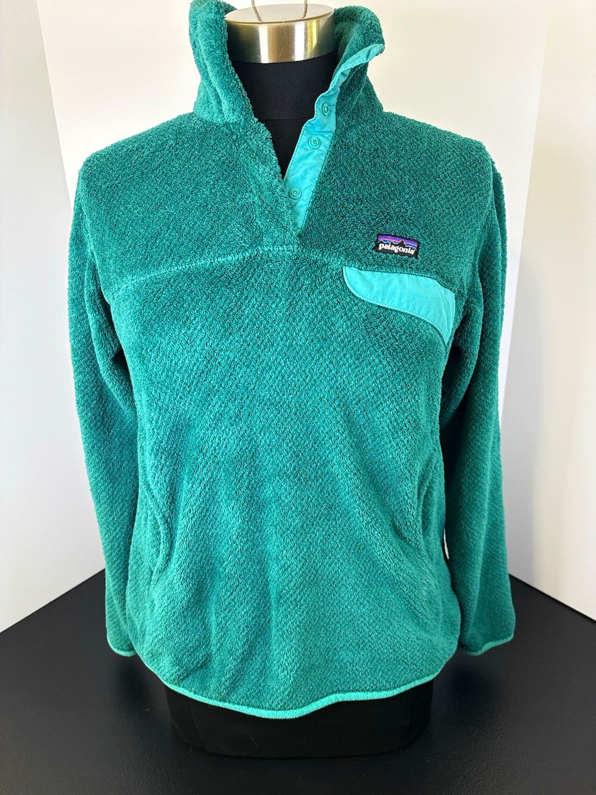 Patagonia Snap-T Women’s Green Pullover Jacket Snap Closure Pockets Size M