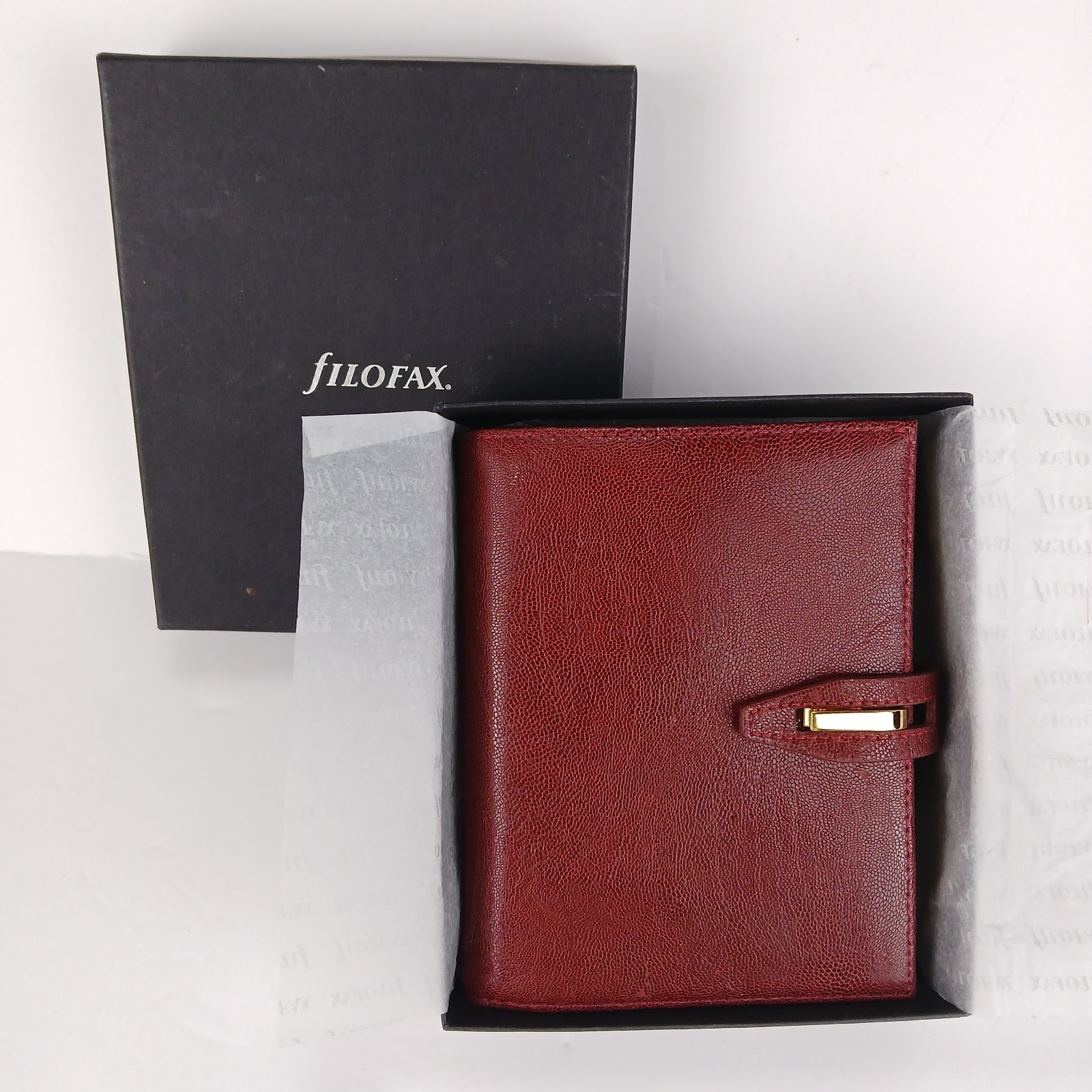 Filofax Panama Pocket Organizer Planner Maroon Deluxe Leather 2010 New w/ Flaw