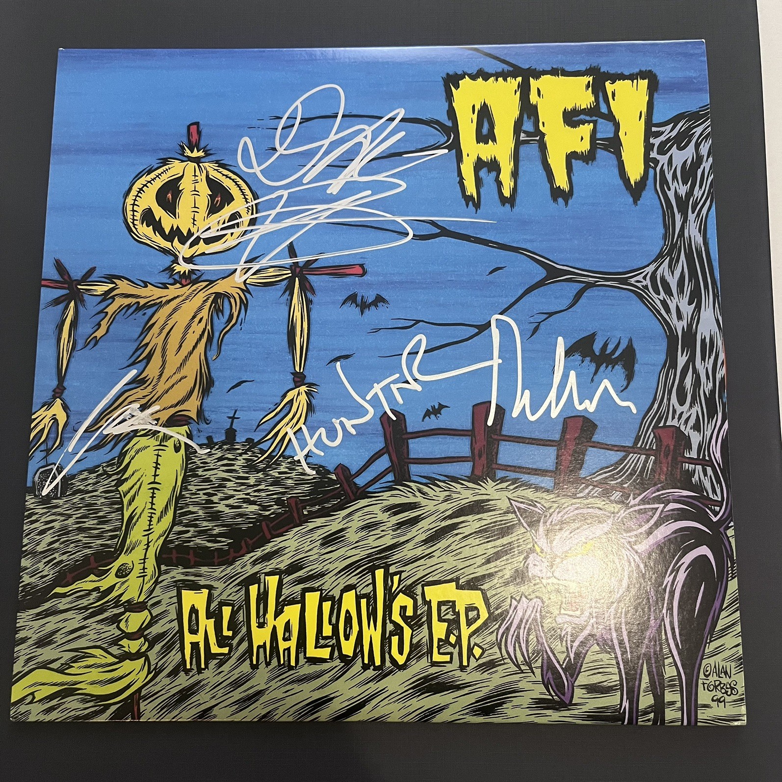 AFI ALL HALLOWS E.P. 10 INCH RECORD ORANGE VINYL  SIGNED BY WHOLE BAND 