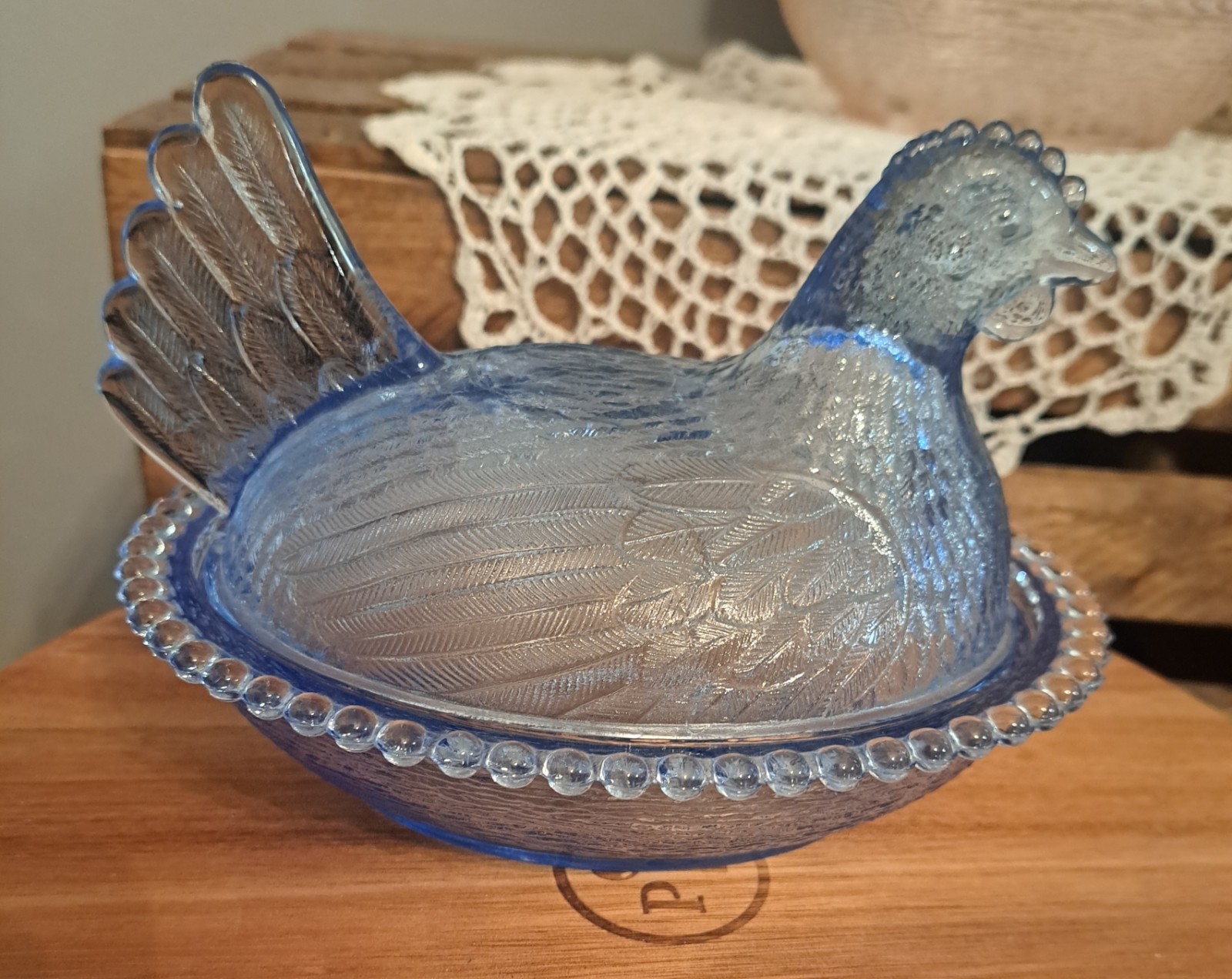 Vintage Indiana Glass Cornflower Blue Hen On Nest Beaded Rim Candy Dish Vintage Indiana Glass Cornflower Blue Hen On Nest Beaded Rim Candy Dish