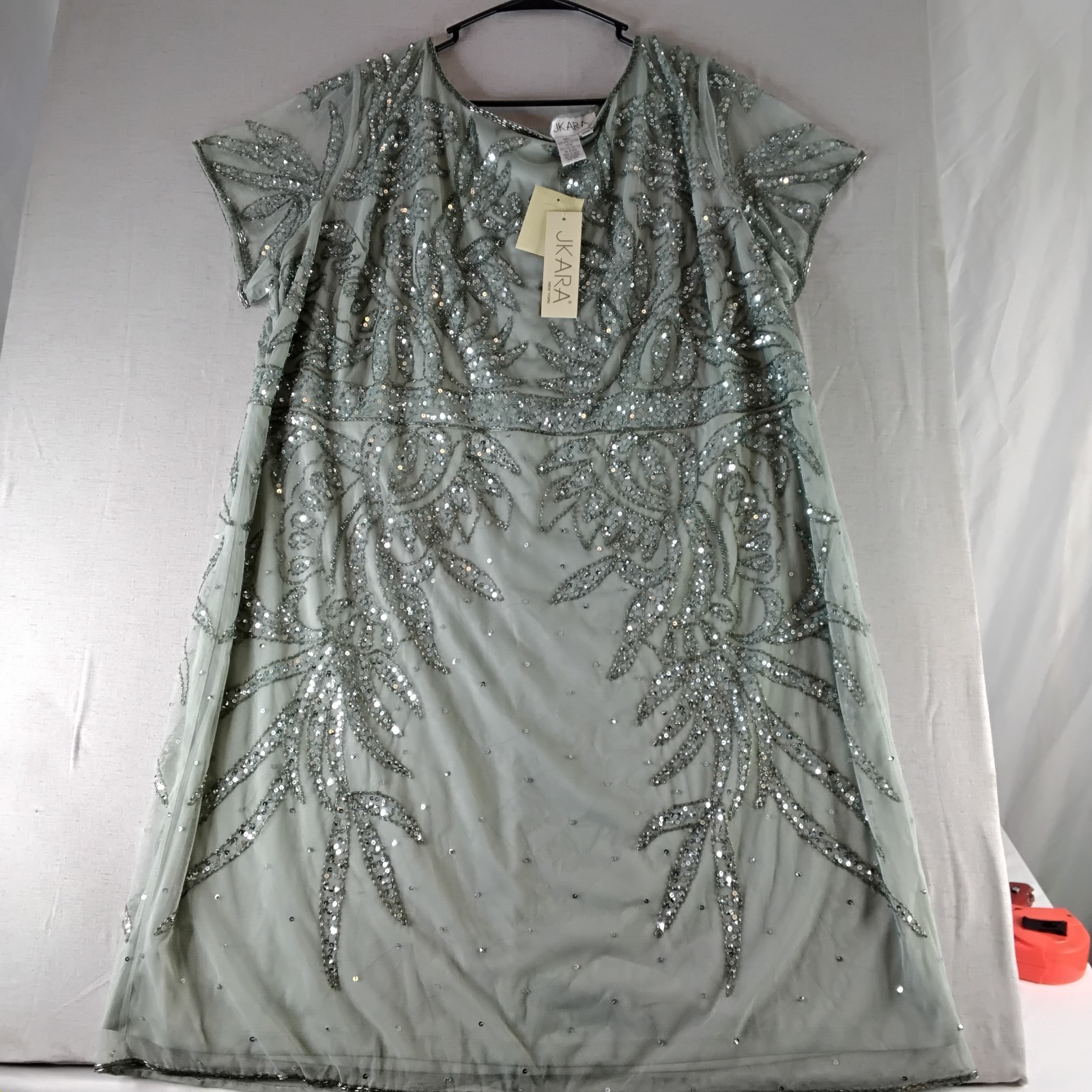 J Kara 24W Mint Green Beaded Sequin Gown Plus Size Formal Dress NWT Short