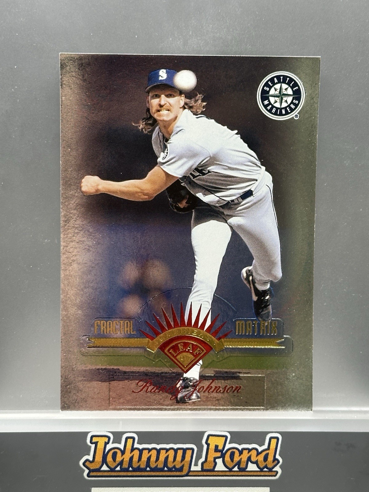1997 Leaf Fractal Matrix Randy Johnson #132 Seattle Mariners 1997 Leaf Fractal Matrix Randy Johnson #132 Seattle Mariners