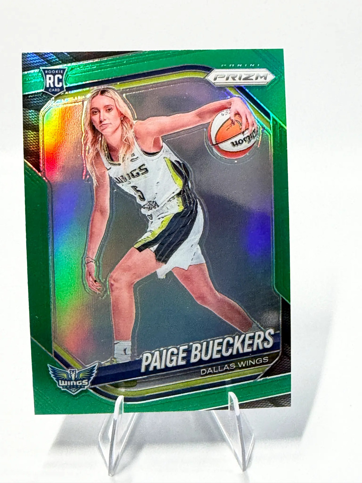 2025 Panini Prizm WNBA Paige Bueckers RC #147 Green Prizm 2025 Panini Prizm WNBA Paige Bueckers RC #147 Green Prizm