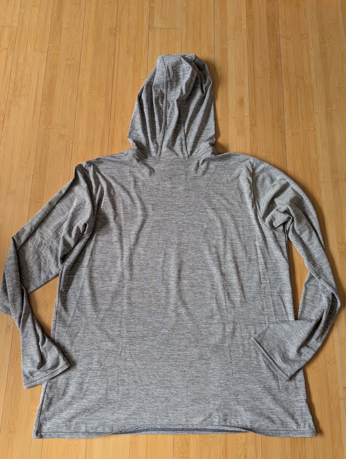 Patagonia Women\'s Capilene Cool Daily Sun hoodie XL Patagonia Women\'s Capilene Cool Daily Sun hoodie XL
