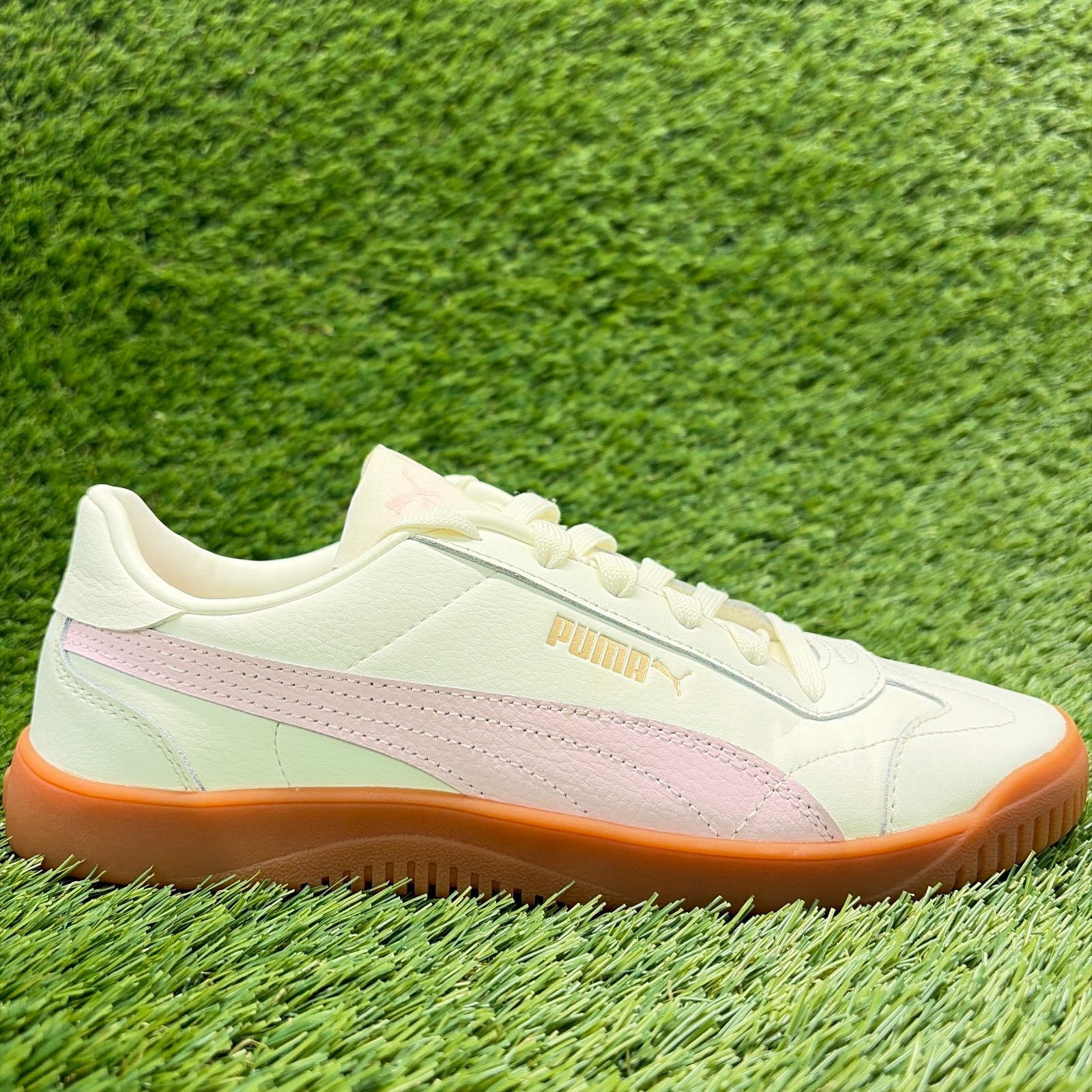 Puma Club 5V5 Womens Size 8.5 White Pink Gum Athletic Leather Shoes Sneakers