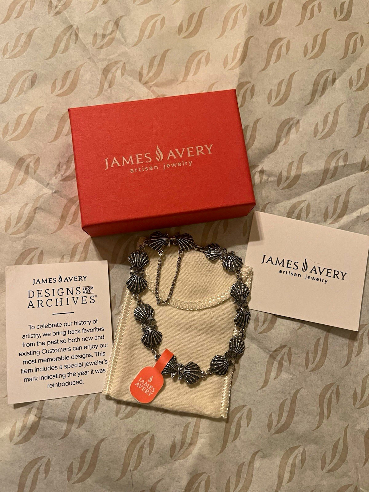 Retired James Avery Lions Paw Shell bracelet from the Archives