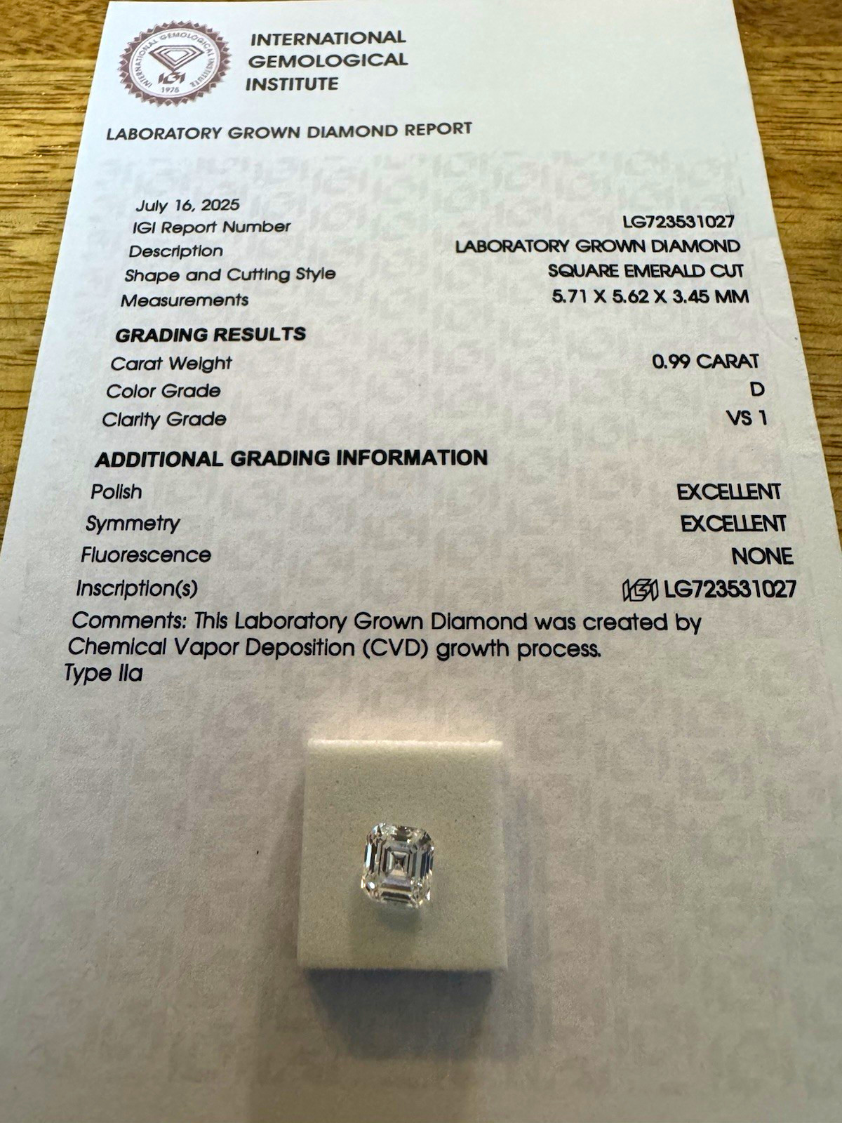 IGI Certified Lab-Created Diamond 0.99ct D VS1 Excellent Sq Emerald/IGI Cert IGI Certified Lab-Created Diamond 0.99ct D VS1 Excellent Sq Emerald/IGI Cert