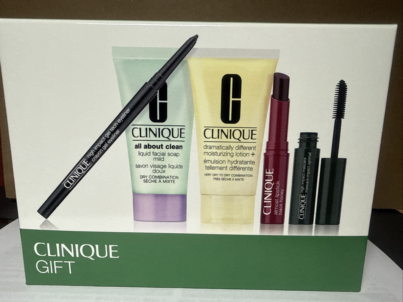 CLINIQUE 5pc Gift Set: FACIAL SOAP, LOTION, EYELINER, MASCARA, LIPSTICK NIB CLINIQUE 5pc Gift Set: FACIAL SOAP, LOTION, EYELINER, MASCARA, LIPSTICK NIB
