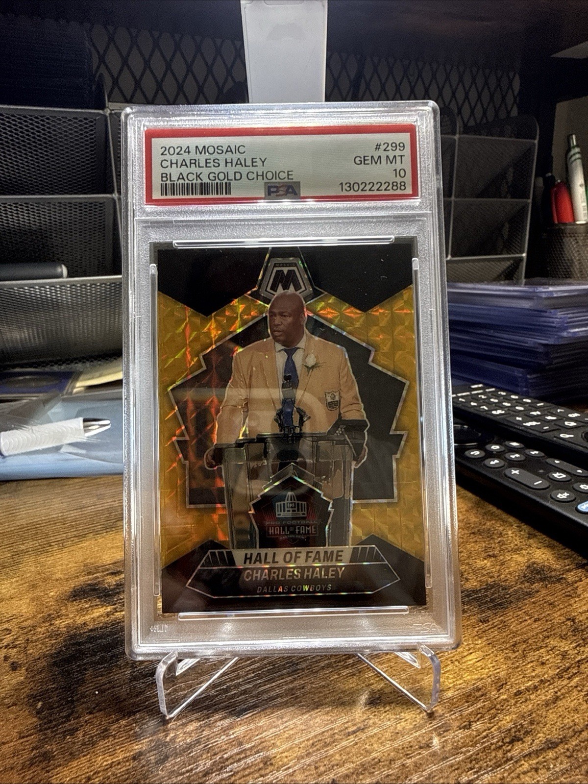 2023 Panini Mosaic # 299 Charles Haley Black Gold /8 Psa 10 Dallas Cowboys 2023 Panini Mosaic # 299 Charles Haley Black Gold /8 Psa 10 Dallas Cowboys