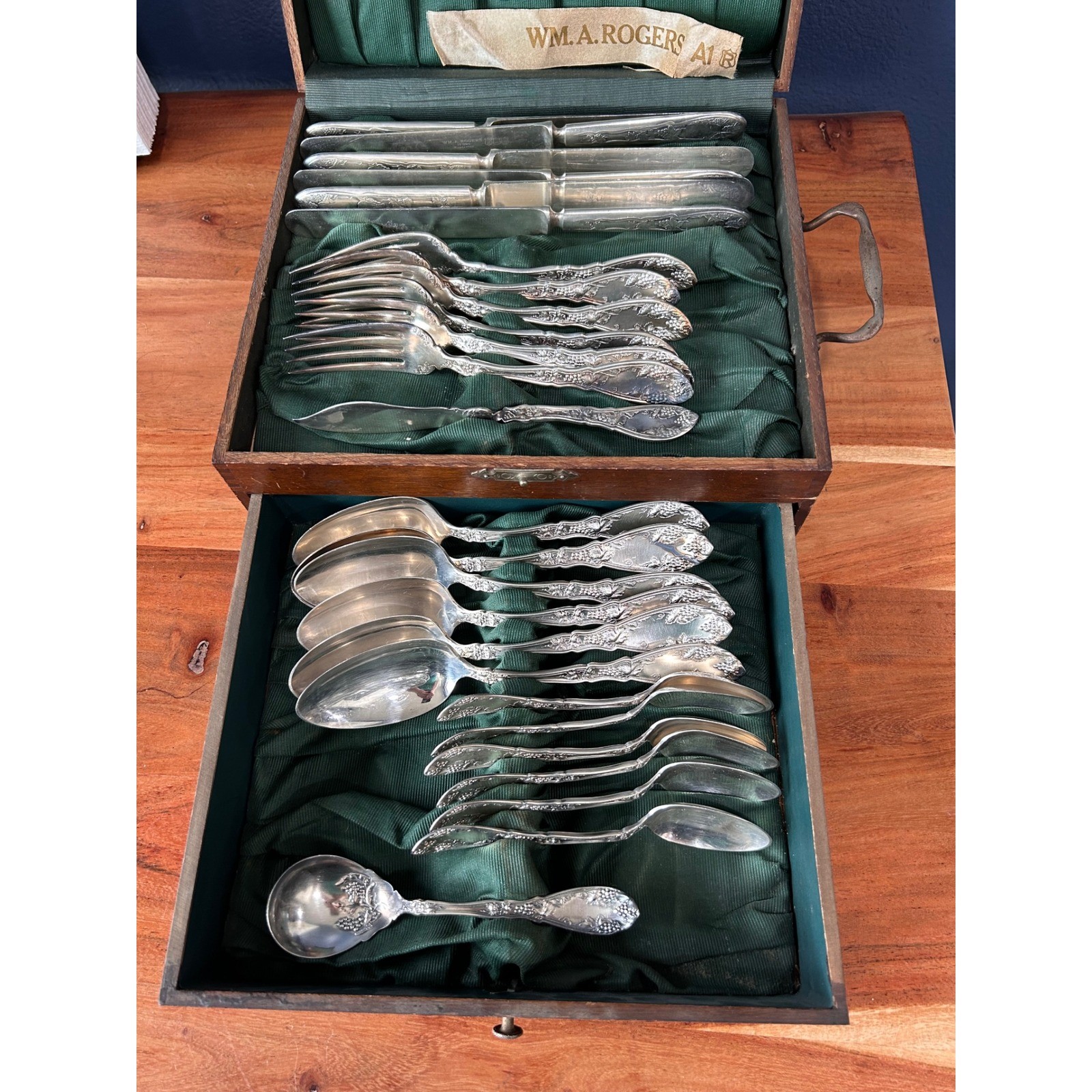 Antique Wm A Rogers Triple Plate Silverplate Flatware Complete Service for 6