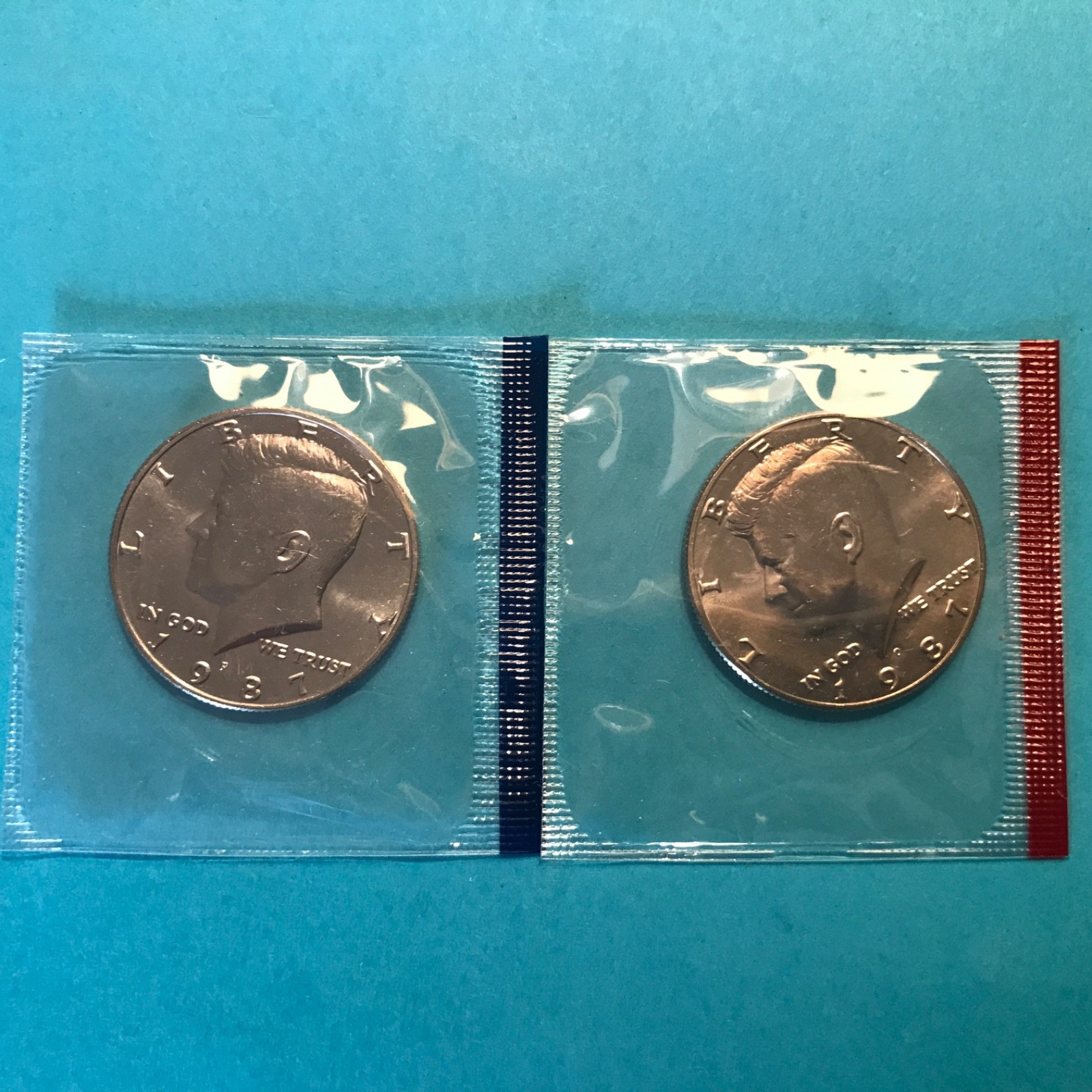 1987 P&D Kennedy Half Dollar Set Mint Cello 1987 P&D Kennedy Half Dollar Set Mint Cello