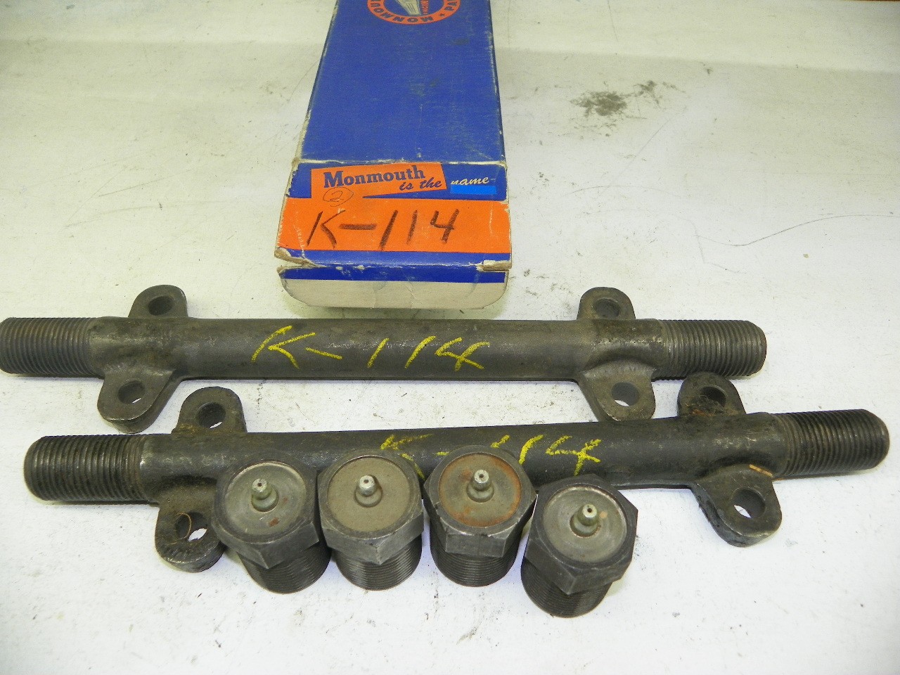 Monmouth K-114 Lower Shaft Kit 1937-1939 Chrysler DeSoto Dodge Ply NORS 2-Pack
