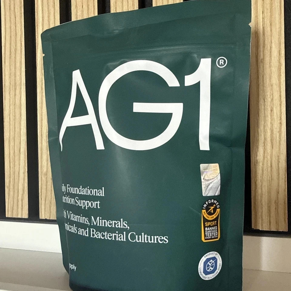 AG1 Athletic Greens Daily Foundational Nutrition Powder 12.7 oz 360g 30  Serving