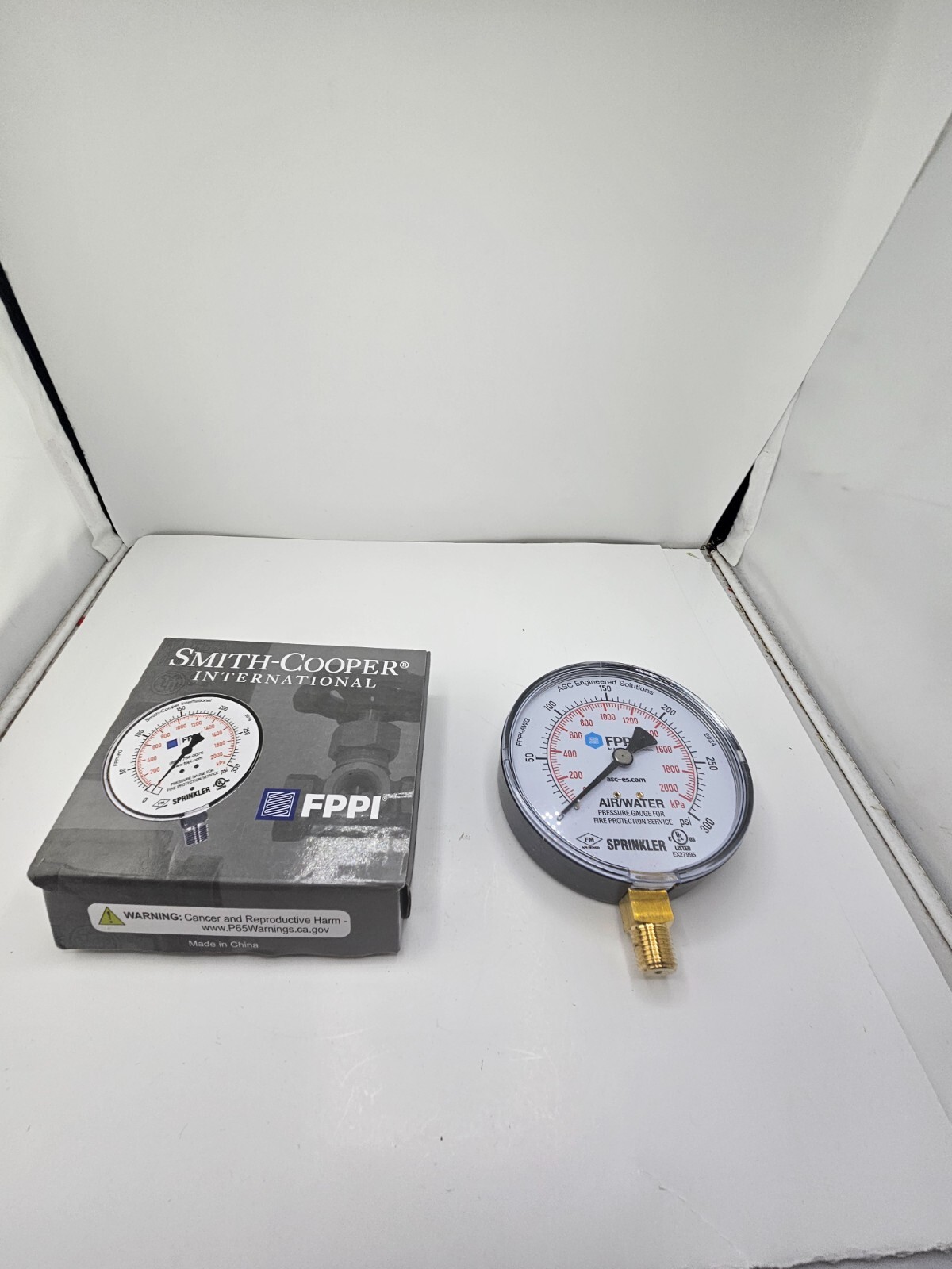 Smith-Cooper 11-553-00  Air-Water Gauge 0-300 PSI, FPPI