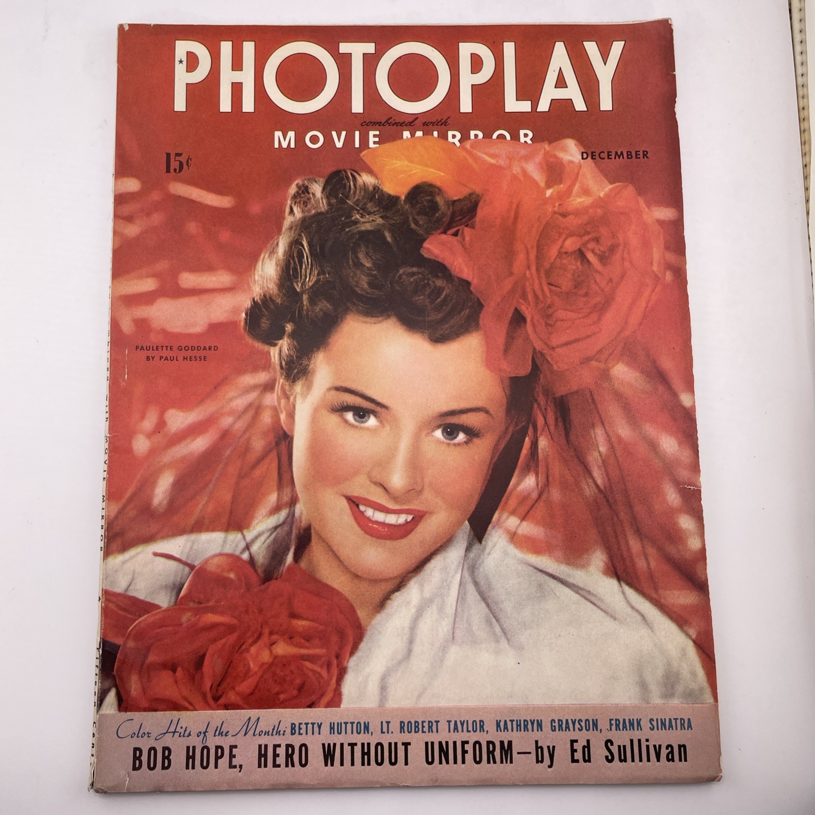 PhotoPlay/Movie Mirror Magazine,Paulette Goddard Cover Dec 1943 Santa Cig Ad #13