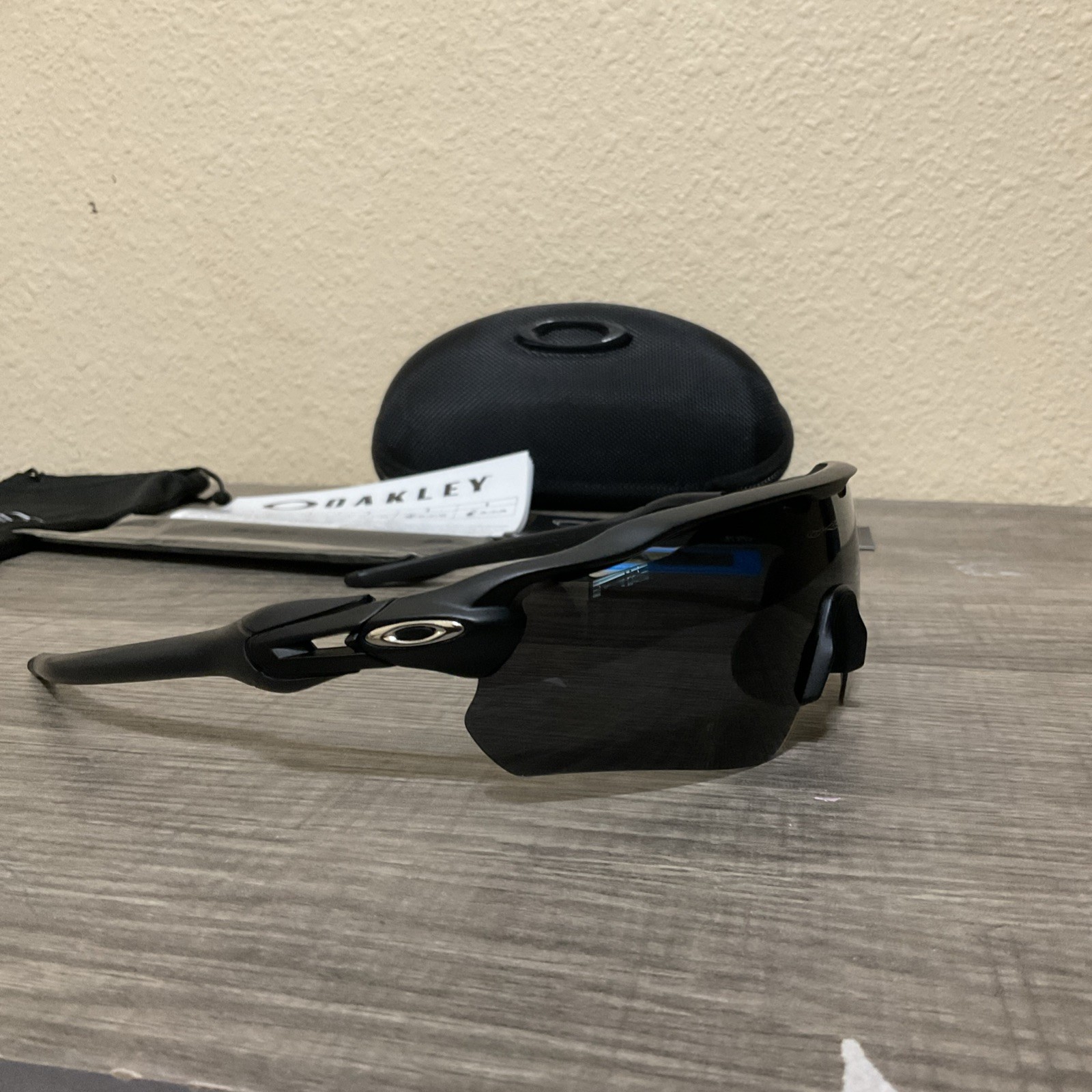 NEW Oakley 009208 Radar Ev Path Men\'s Sunglasses Matte Black Frame - Prizm Lens NEW Oakley 009208 Radar Ev Path Men\'s Sunglasses Matte Black Frame - Prizm Lens