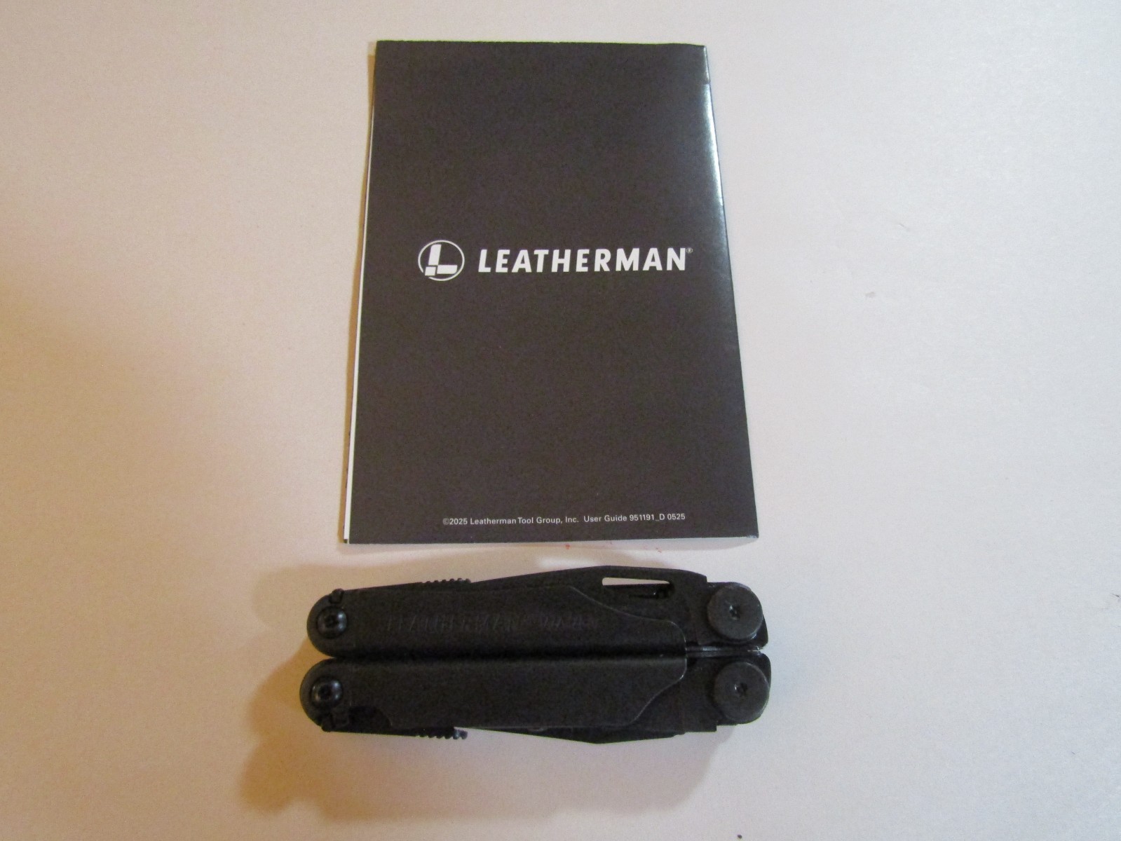 (LEATHERMAN) --\