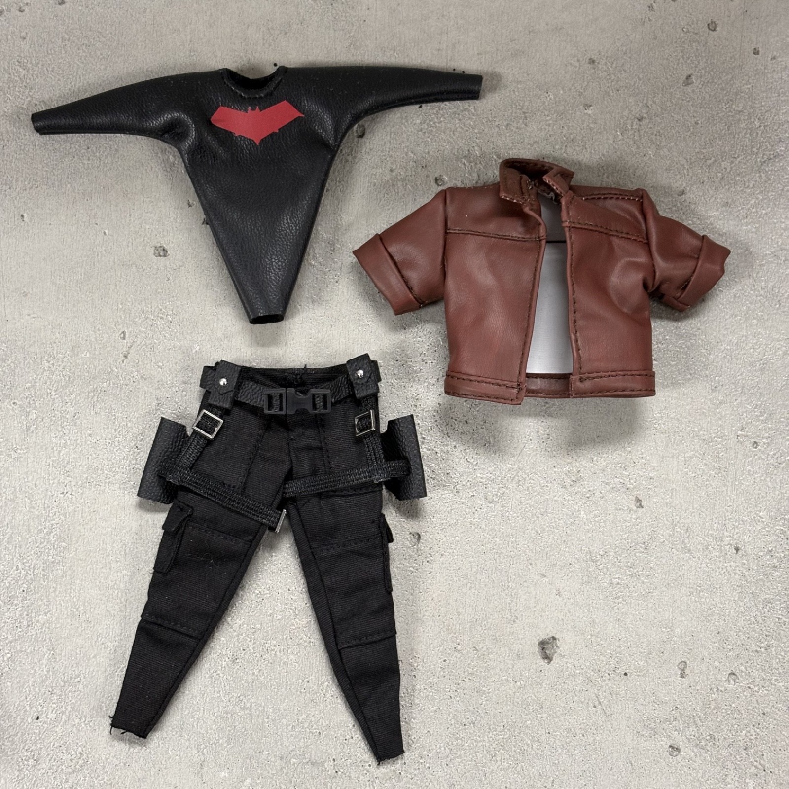 PB-RDHD-SET: 1/12 custom Red Hood outfit set for 6