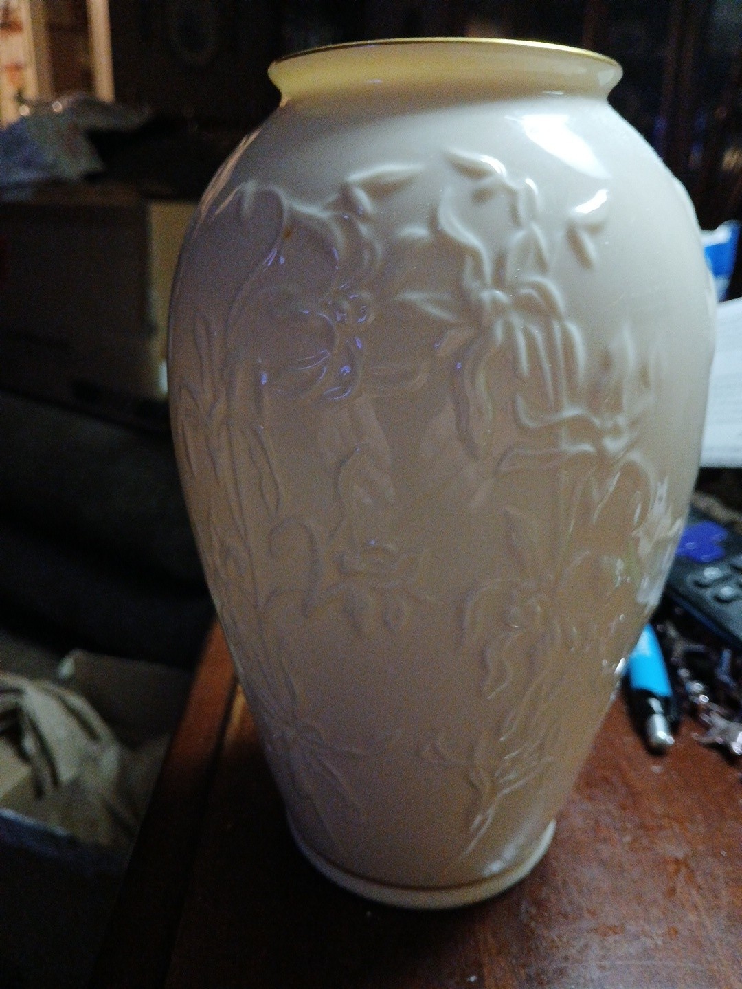 Lenox Large Flower Vase 24 Karat Gold Trim Made In Usa
