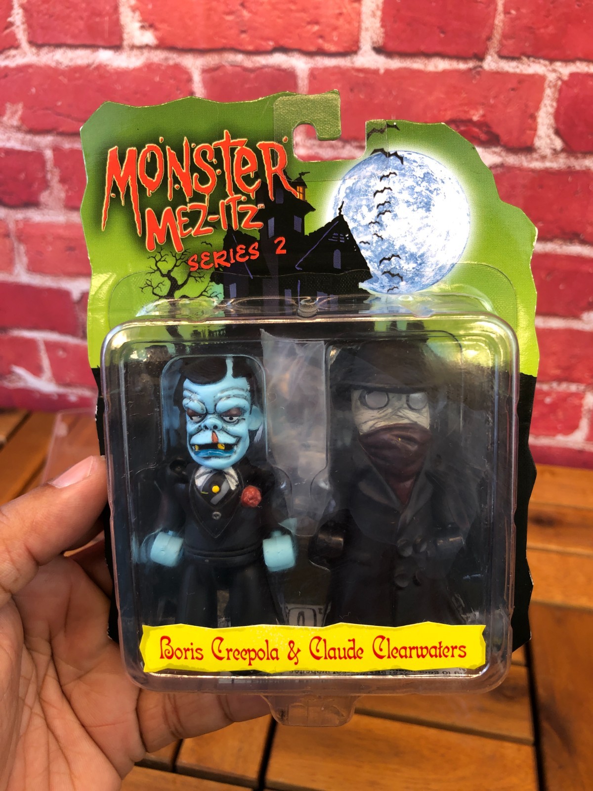 Sealed MEZCO - MONSTER MEZ-ITZ SERIES 2 BORIS CREEPOLA & CLAUDE CLEARWATERS NIB Sealed MEZCO - MONSTER MEZ-ITZ SERIES 2 BORIS CREEPOLA & CLAUDE CLEARWATERS NIB