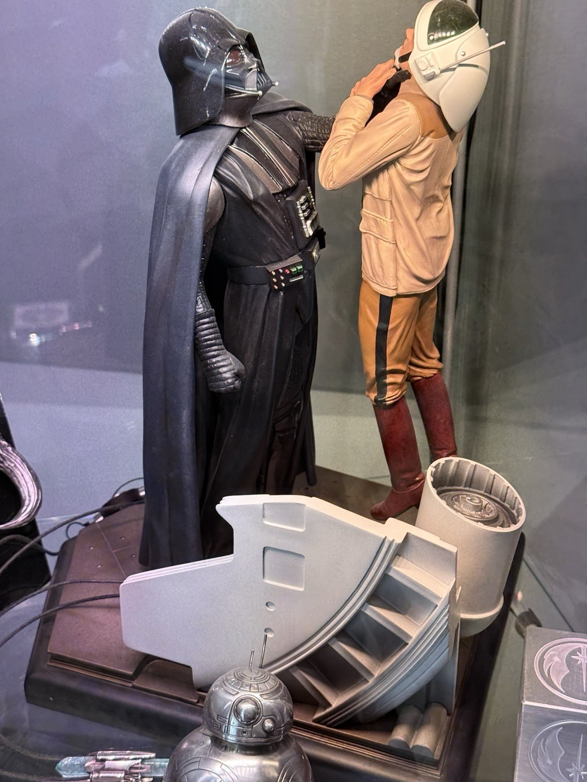 Sideshow Collectibles Star Wars New Hope Diplomatic Mission Diorama Sideshow Collectibles Star Wars New Hope Diplomatic Mission Diorama