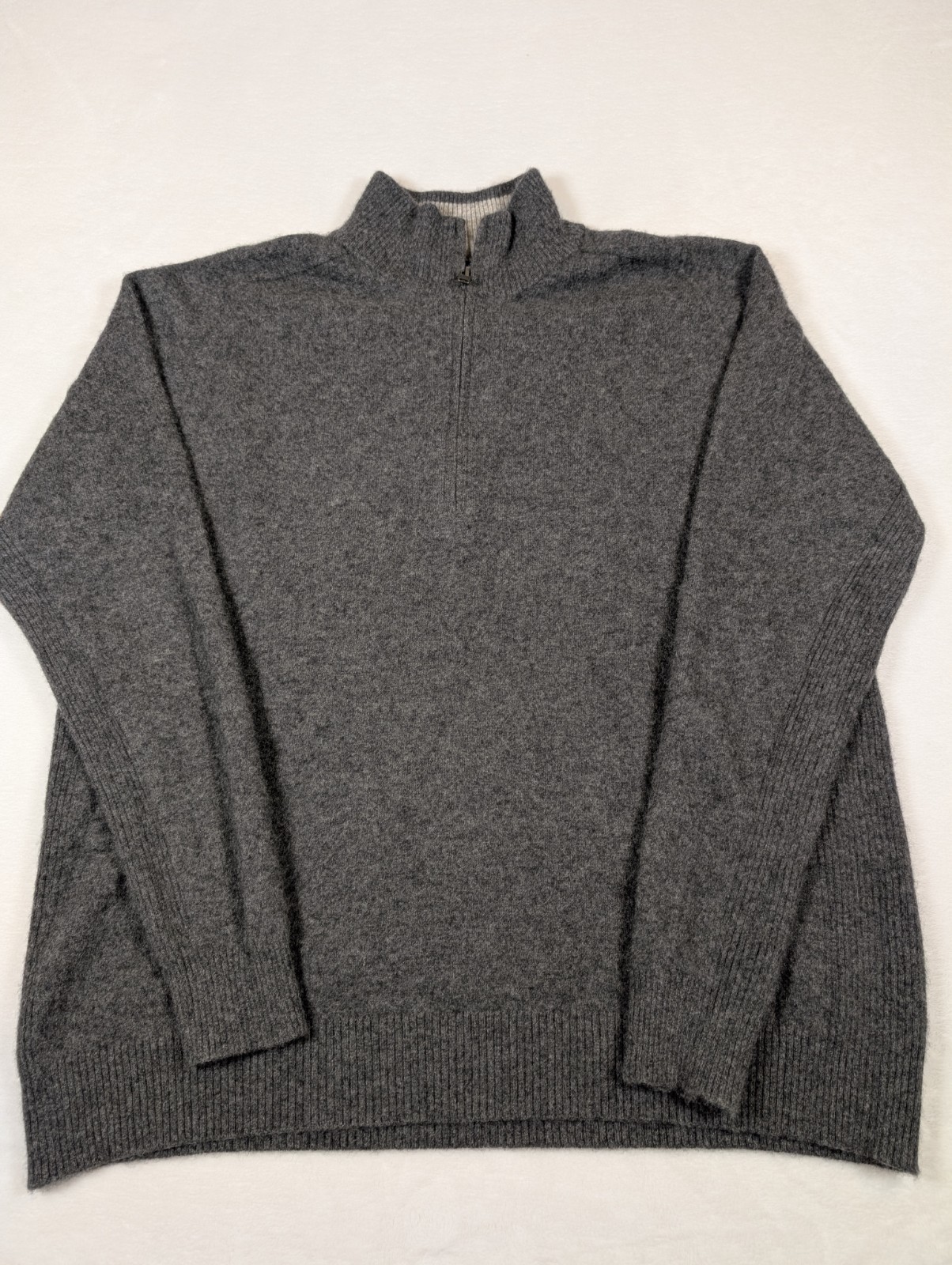 Patagonia 100% Cashmere Quarter Zip Sweater Mock Neck Gray Pullover XL Patagonia 100% Cashmere Quarter Zip Sweater Mock Neck Gray Pullover XL