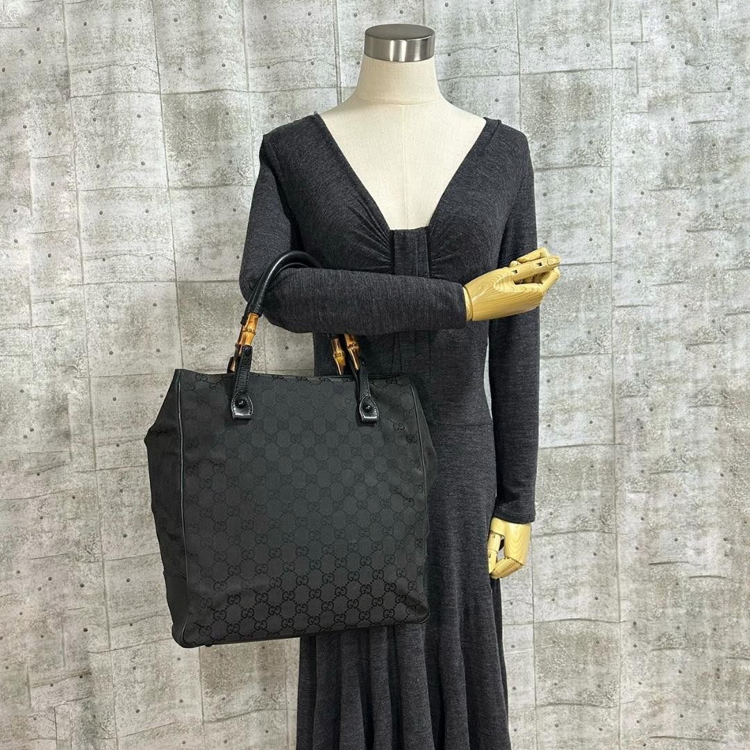 GUCCI Bamboo GG Canvas Tote Handbag Black Vintage Japan GUCCI Bamboo GG Canvas Tote Handbag Black Vintage Japan