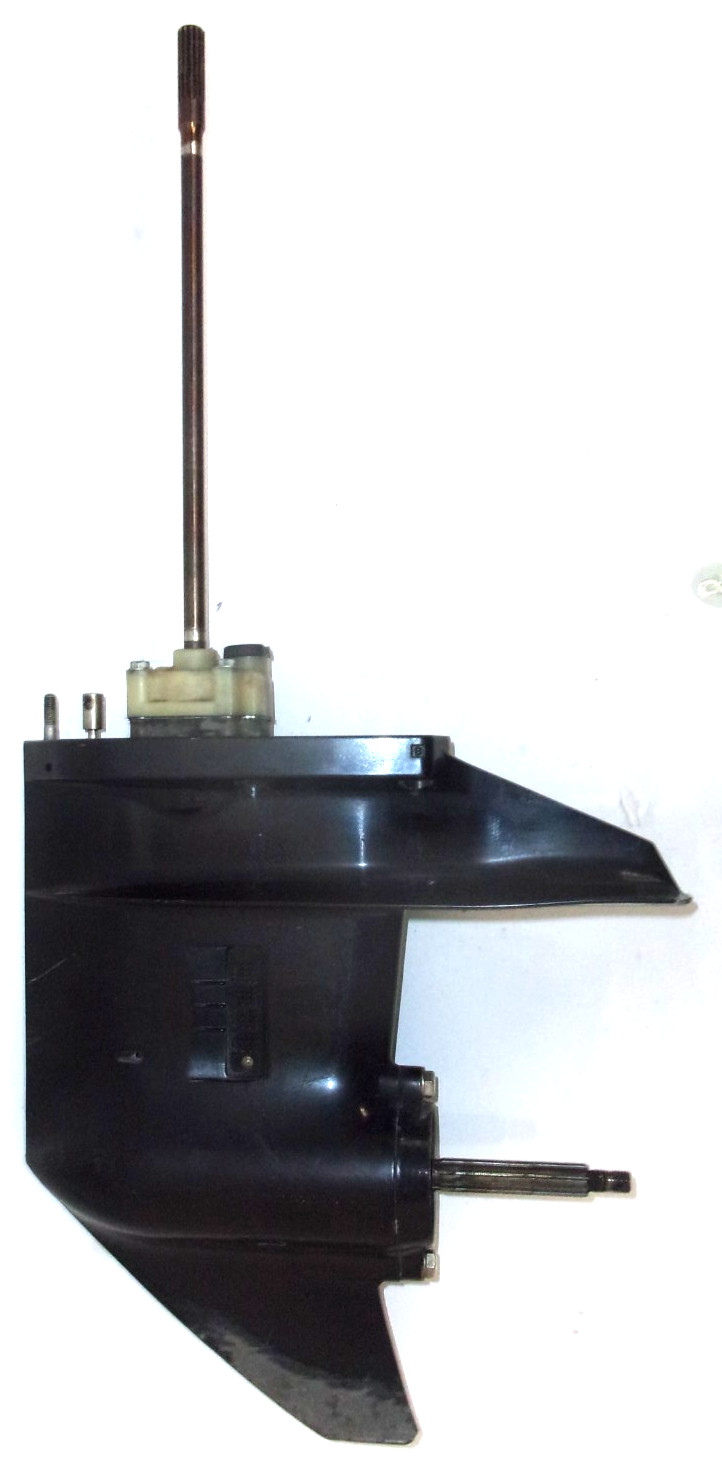 Mercury Lower Unit 825132T22 25-30HP 15\