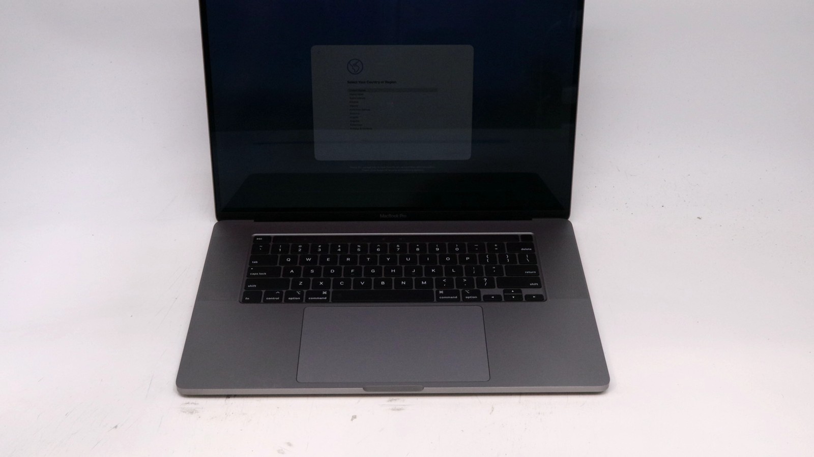 Apple Macbook Pro 16