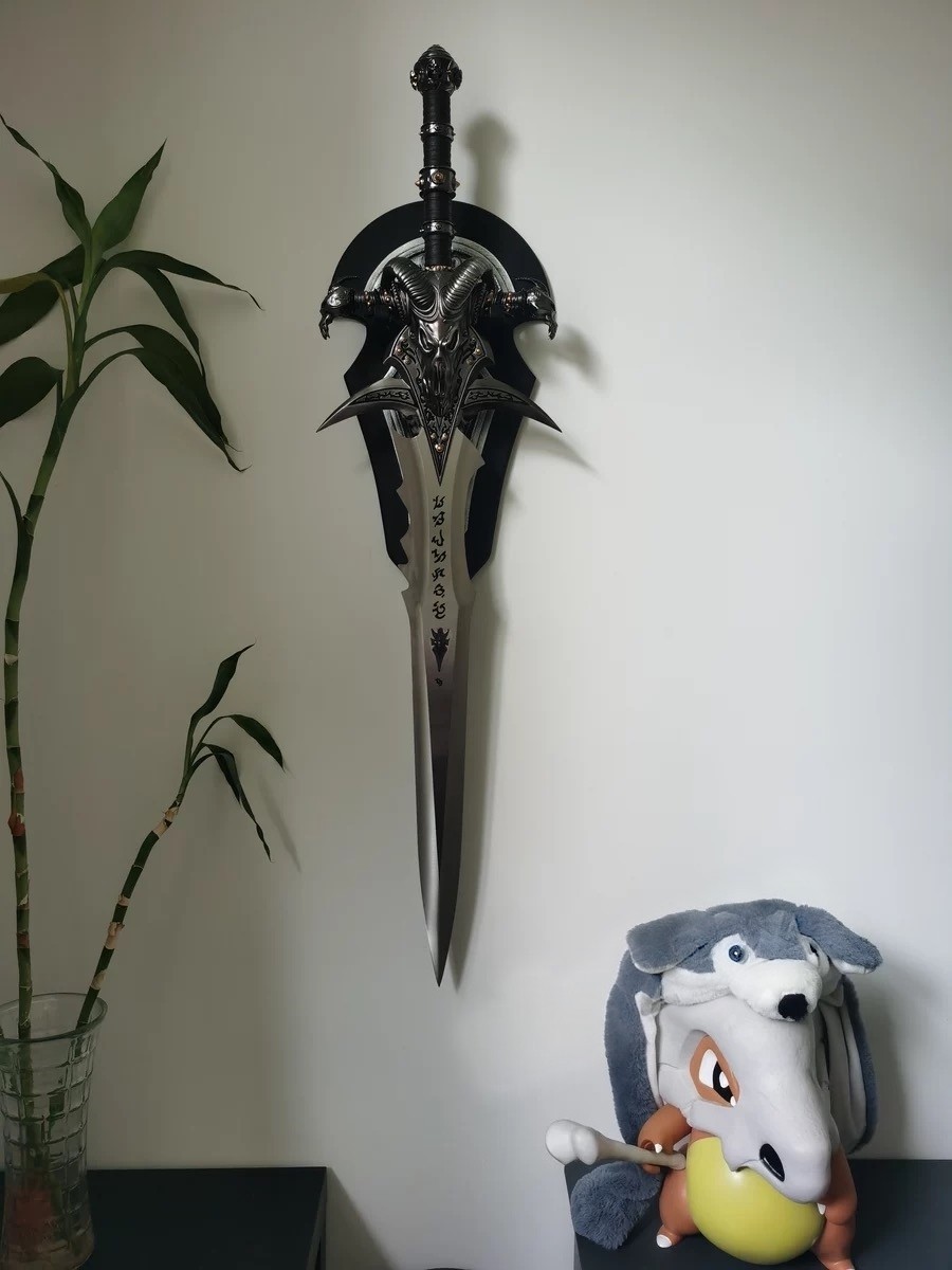WOW World of Warcraft Frostmourne 1:1 all-metal Cosplay Wall mounted version