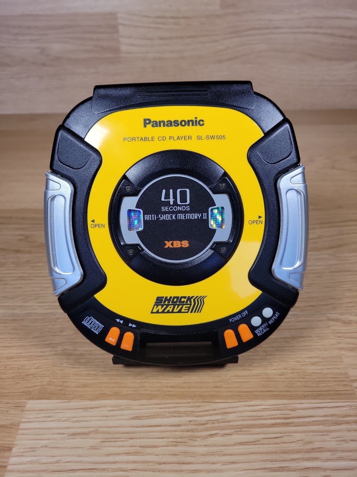 Panasonic Shockwave SL-SW505 Portable CD Player