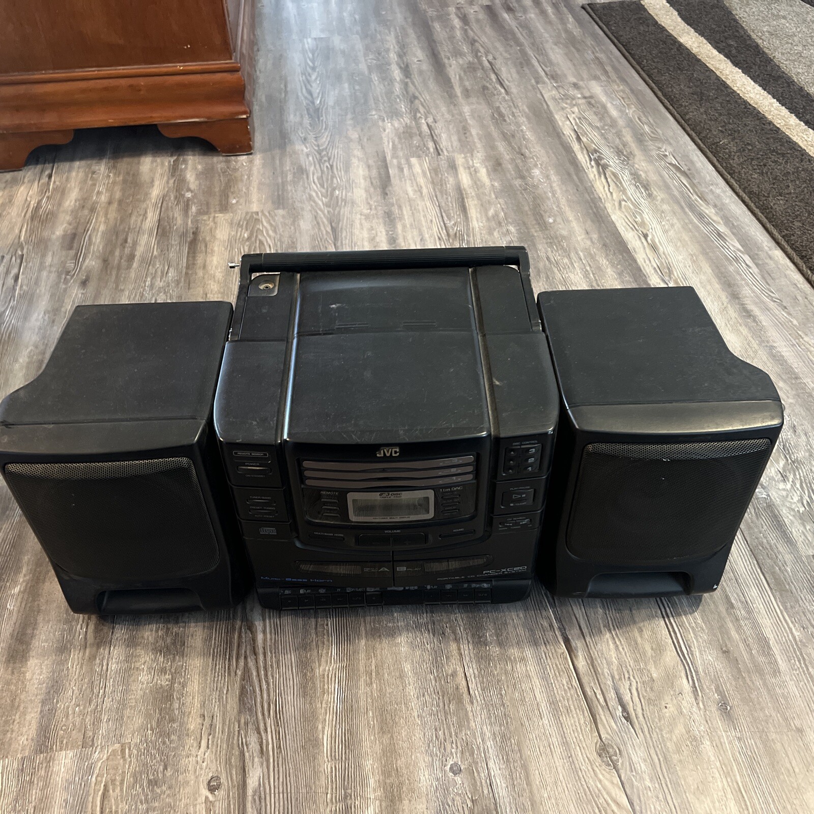 Vtg JVC AM/FM Stereo 3 CD Boom Box Dual Cassette Player PC-XC20 TESTED