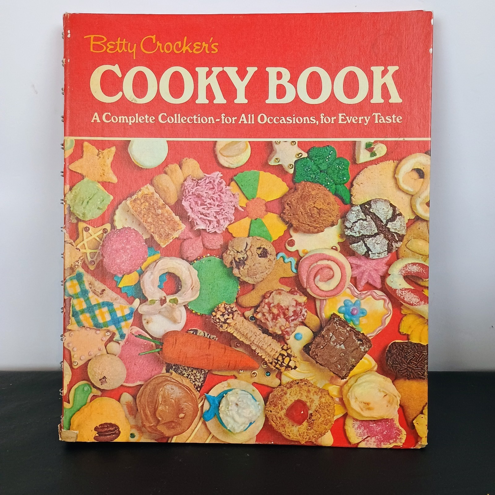 Vtg 1975 Betty Crocker\'s Cooky Book 1st Edition 17th Printing Spiral Cookbook