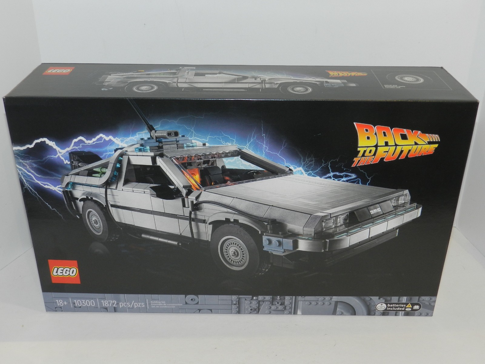LEGO Icons Back to the Future Time Machine Model Car Set 10300 NEW SEALED NIB
